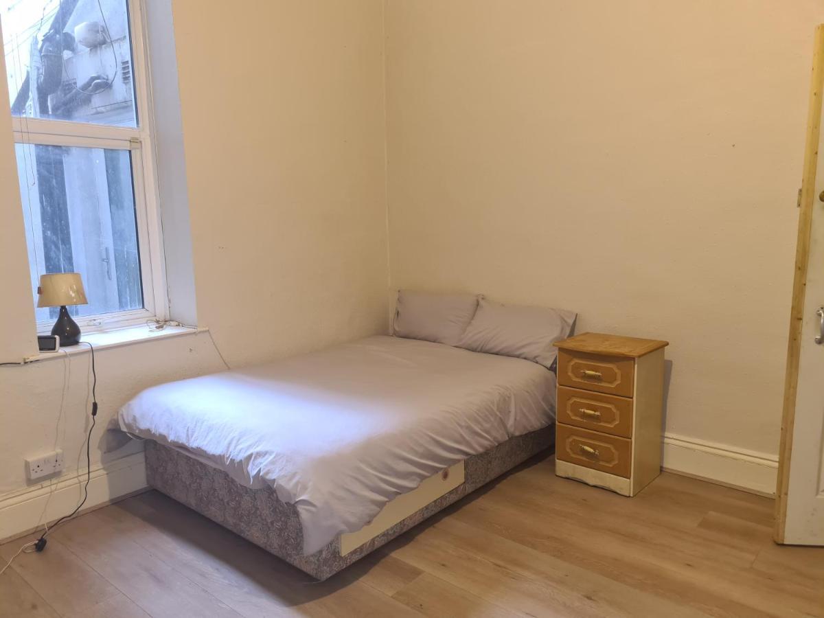 One Bedroom Apartment Dublin Exterior photo